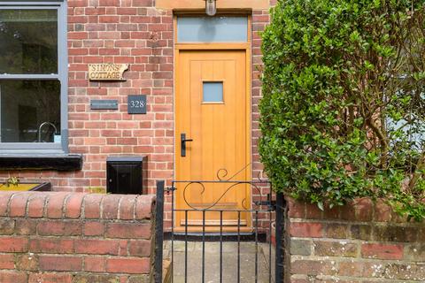 3 bedroom terraced house to rent, Baslow Road, Totley S17