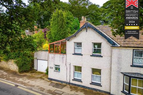 3 bedroom semi-detached house for sale, 16 Wycar, Bedale DL8