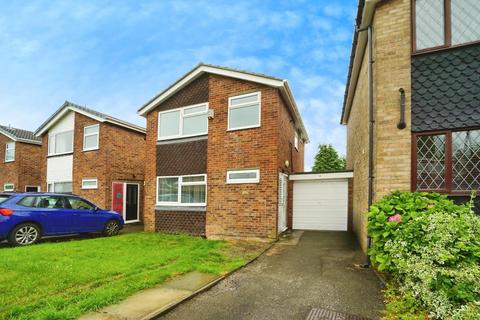 3 bedroom detached house to rent, Crabtree Place, Sheffield, S5 7BN