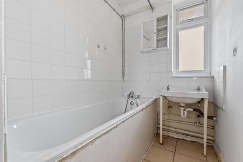321 Lordship Road, London, N16 5HG