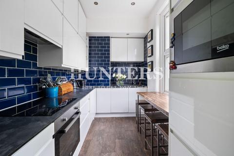 1 bedroom apartment for sale, Loveridge Road, London