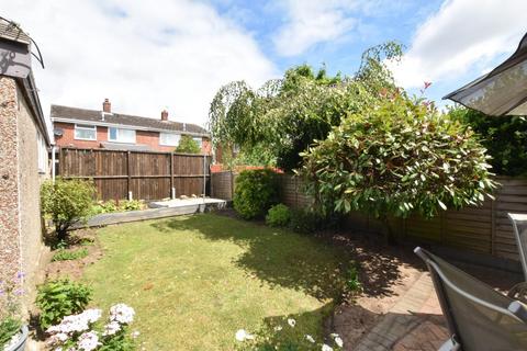 3 bedroom semi-detached house for sale, West View, Scunthorpe