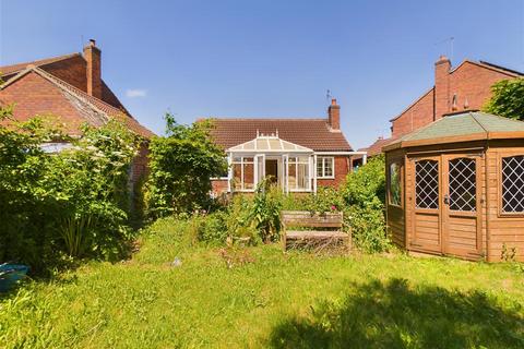 10 Middlefield Close, Weaverthorpe, Malton, YO17 8EJ