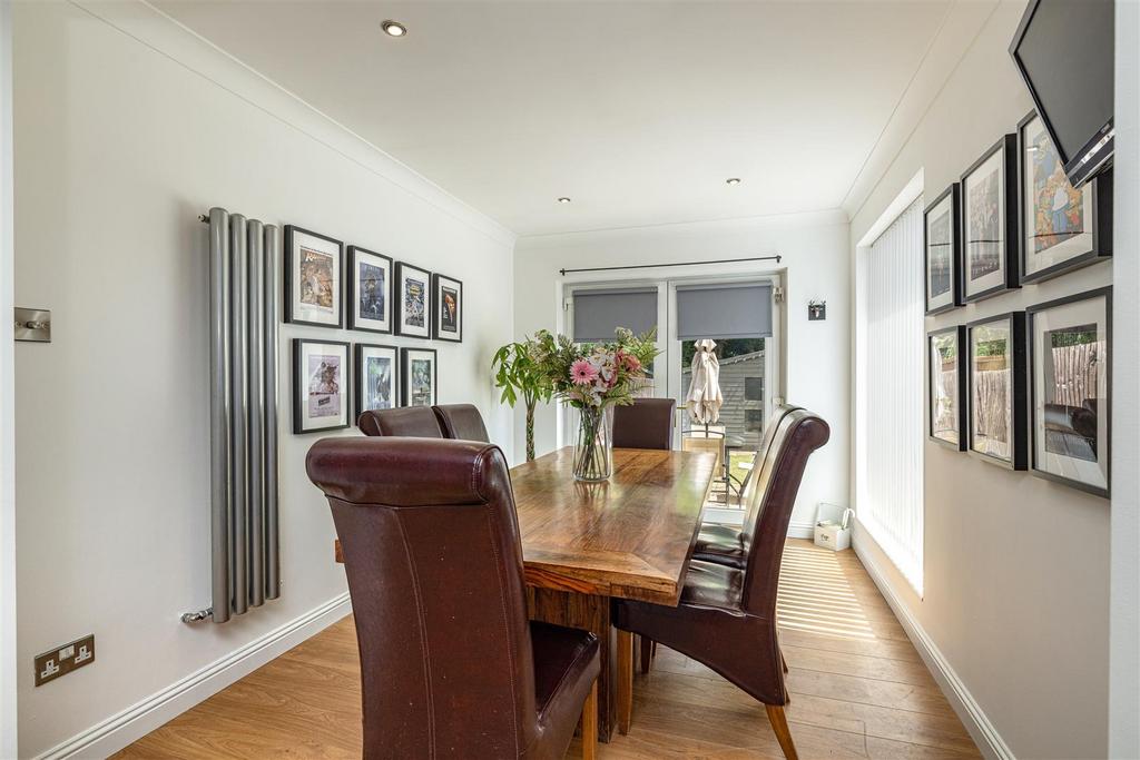 8 Tweedbank Avenue Tweedbank 23.JPG