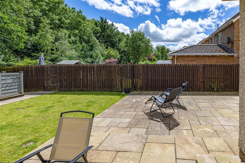 8 Tweedbank Avenue Tweedbank 69.JPG