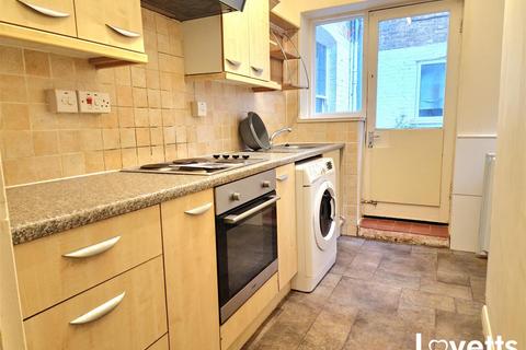 2 bedroom apartment for sale, Lewis Crescent, Cliftonville, Margate