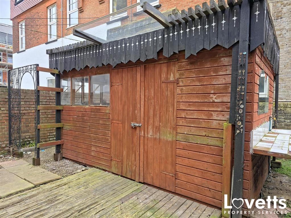 Shed