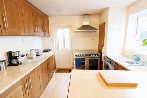 3 bedroom semi-detached house for sale, St. Andrews Way, Ardsley, Barnsley S71 5DB