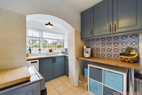37 Bangor Road, Johnstown, Wrexham, LL14 2SR