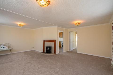 2 bedroom park home for sale, Oaktree Close, Nyetimber, Bognor Regis