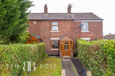 2 bedroom terraced house for sale, Leyland Lane, Leyland