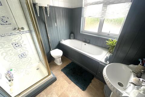 64 Bangor Road, Johnstown, Wrexham, LL14 2SP