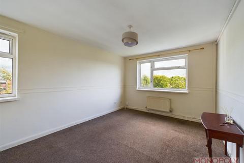 1 bedroom flat for sale, Overton Way, Wrexham