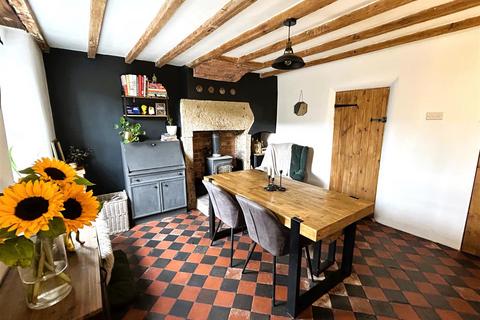 3 bedroom cottage for sale, Hopping Hill, Belper DE56