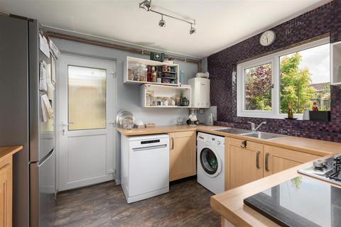 28 Meadow Walk, Whitstable, CT5 4PW