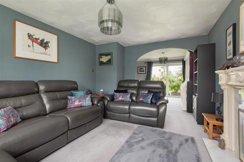 28 Meadow Walk, Whitstable, CT5 4PW
