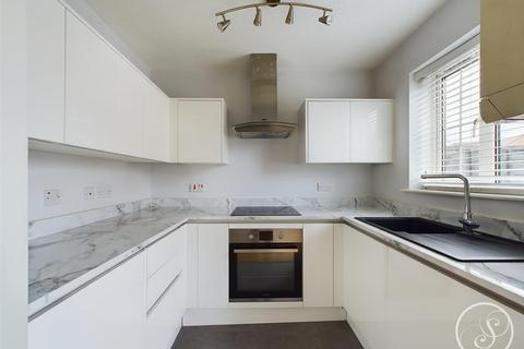 18 Blayds Garth, Woodlesford, Leeds, LS26 8WN