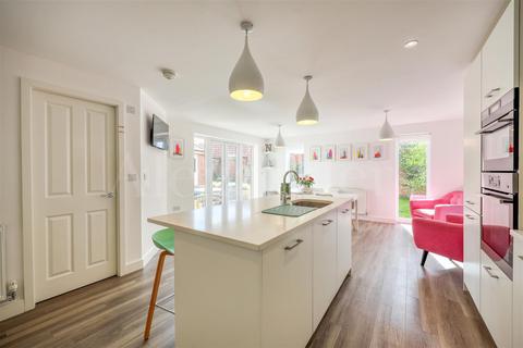 4 bedroom detached house for sale, Green Hedge Lane, Queniborough