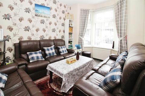 4 bedroom terraced house for sale, Thornbury Drive, Bradford BD3