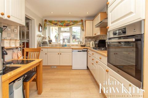 26 Britannia Crescent, Lyneham, Chippenham, SN15 4AN