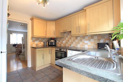 5 bedroom end of terrace house for sale, Burket Close, Norwood Green UB2