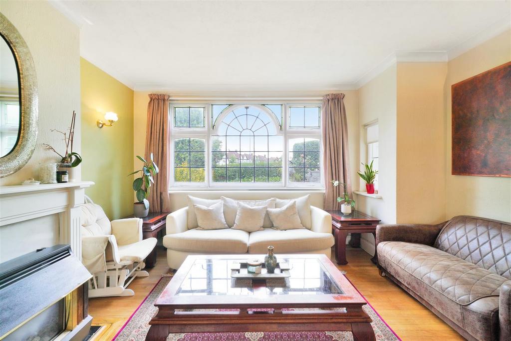 19 The Crescent - Th Qq BLA3 Tr Rb Ad BIa1 M2.jpg