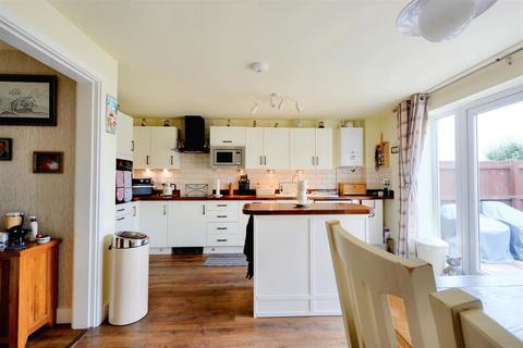 23 Ashington Drive, Arnold, Nottingham, NG5 8GH