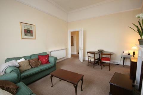 1 bedroom flat to rent, Drumsheugh Place, Edinburgh