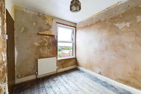 16 Burcot Road, Sheffield, S8 9FE