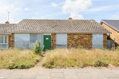 3 bedroom semi-detached bungalow for sale, Eastchurch Road, Margate
