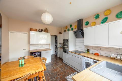 3 bedroom terraced house for sale, Wayland Road, Sharrow Vale, Sheffield