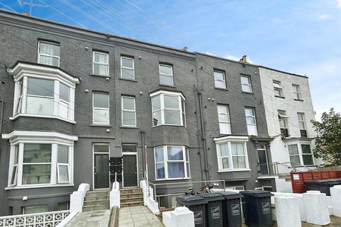 3 bedroom house to rent, Godwin Road, Cliftonville, Margate