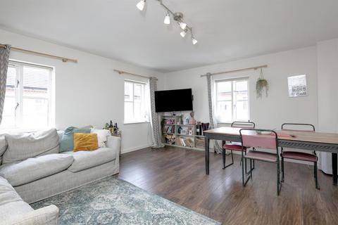 2 bedroom flat for sale, Vestry Mews, London