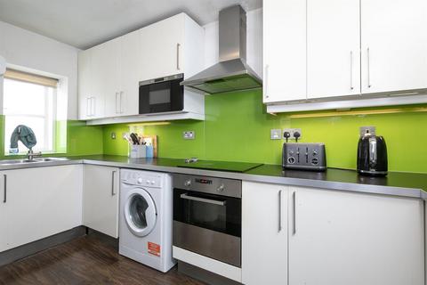 2 bedroom flat for sale, Vestry Mews, London