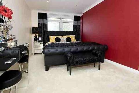 27 Portman Place, London, E2 0LG