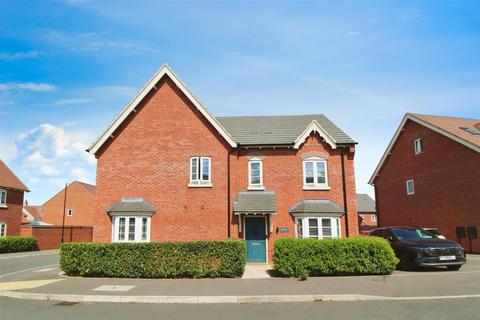3 bedroom semi-detached house for sale, Handley Cross Avenue, Rugby CV23