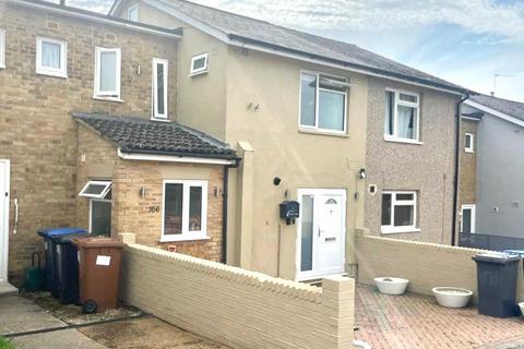 3 bedroom terraced house for sale, Aldykes, Hatfield