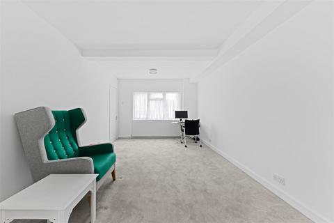120 Long Lane, Croydon, CR0 7AP