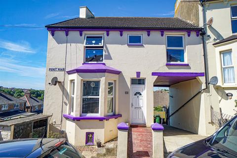 4 bedroom end of terrace house for sale, Percy Road, Hastings