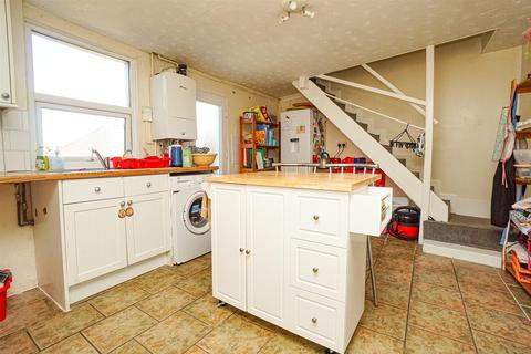 4 bedroom end of terrace house for sale, Percy Road, Hastings