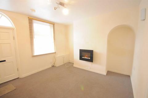 1 bedroom cottage to rent, Oulton Road, Stone