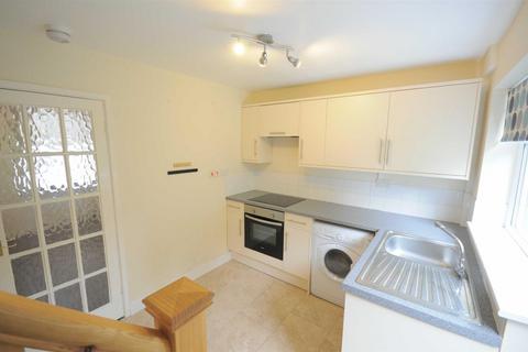 1 bedroom cottage to rent, Oulton Road, Stone