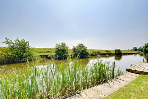 3 bedroom semi-detached house for sale, New Winchelsea Road, Rye