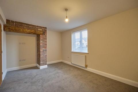 2 bedroom apartment to rent, Windsor Street, Burbage