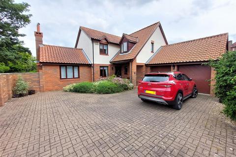 4 Bickley Howe, Scarborough, YO12 5TR