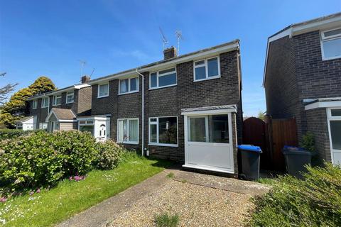 3 bedroom semi-detached house to rent, Lychpole Walk, Worthing BN12
