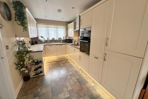 4 bedroom detached house for sale, Silver Birches, Ross-On-Wye HR9