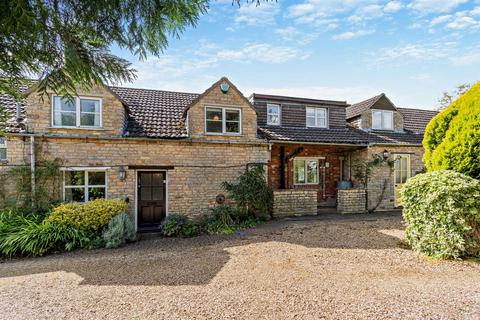 4 bedroom character property for sale, Mount Pleasant, Morcott, Rutland