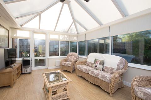 2 Netherstone Grove, Sutton Coldfield, B74 4DT