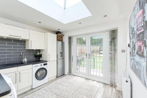 112 Wergs Road, Tettenhall, Wolverhampton, WV6 8TH